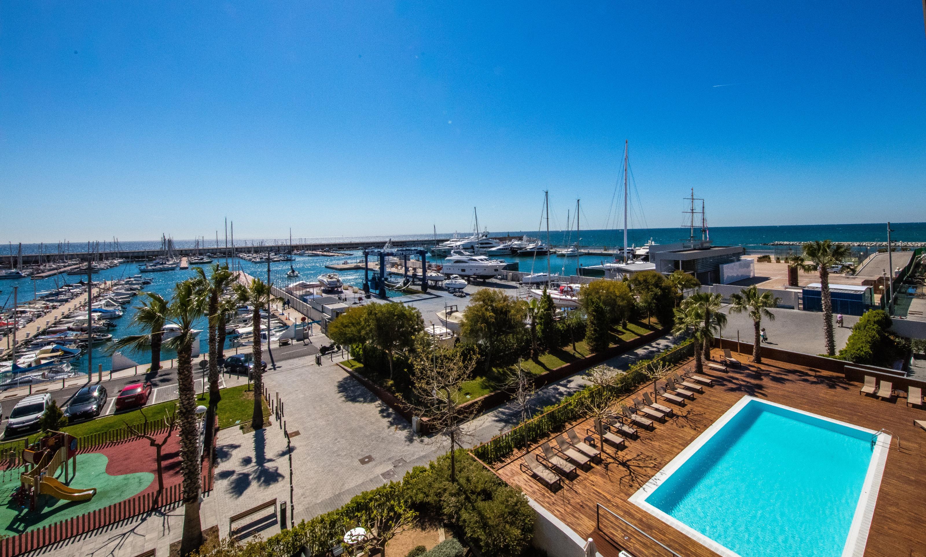 Atenea Port Barcelona Mataró Екстериор снимка